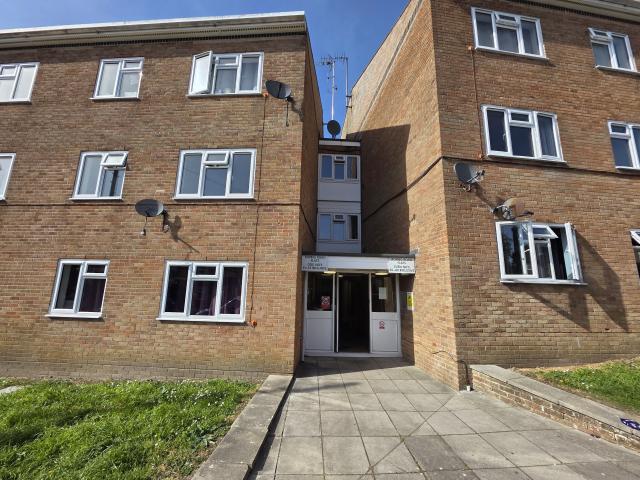 Apartment at Sparrow Road, Yeovil