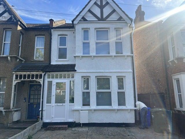 Apartment at Spencer Road, Greater London