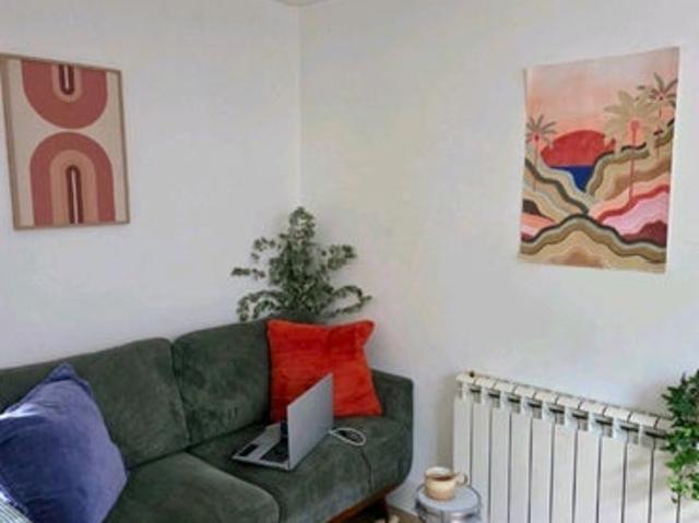 Apartment at Spring Hill, Greater London