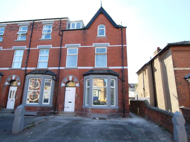 Apartment at St Andrew's Road South, Borough of Fylde