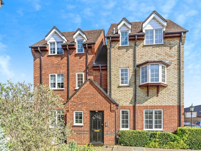 Apartment at St. Francis Way, Shefford