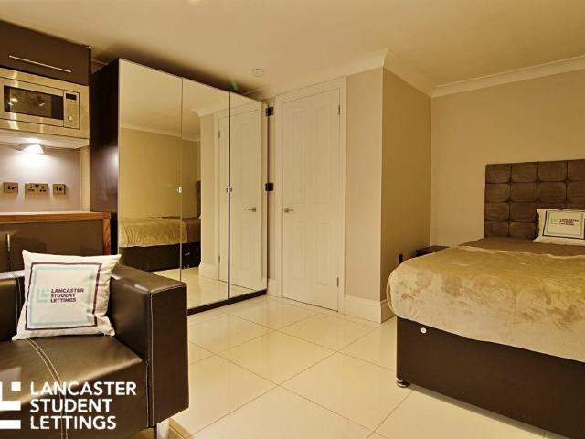 Apartment at St Leonard's Gate, Lancaster