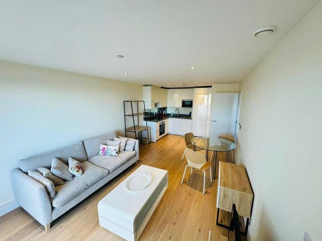 Apartment at St Luke's Avenue, Greater London