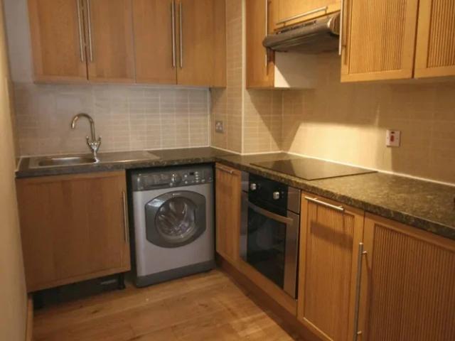 Apartment at St Mark's Rise, Greater London