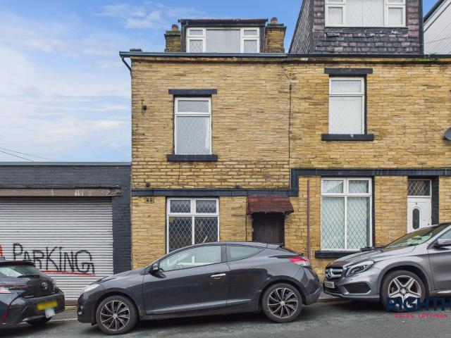 House at St. Michael's Road, Bradford