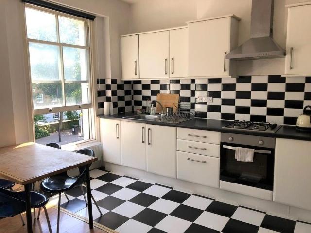 Apartment at St. Paul's Road, Greater London