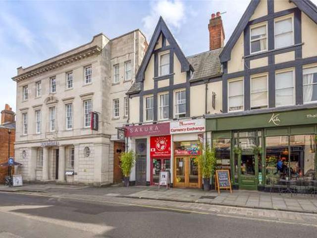 Apartment at St Peter Street, Winchester