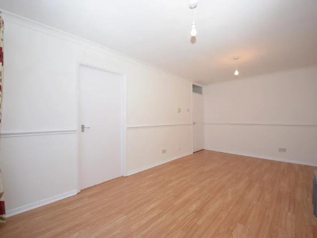 Apartment at St Peters Close, Greater London