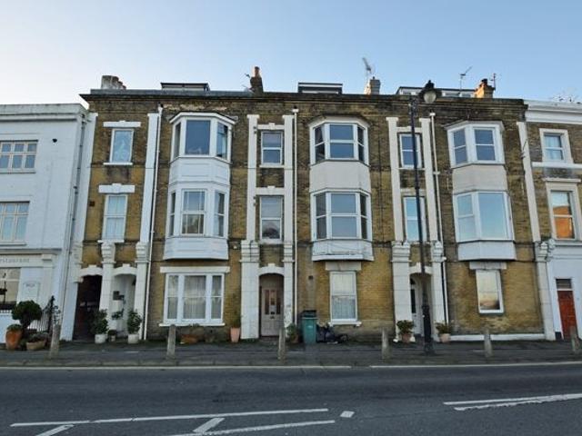 Apartment at St Thomas Street, Ryde