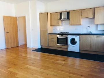 Apartment at Stamford Road, Greater London