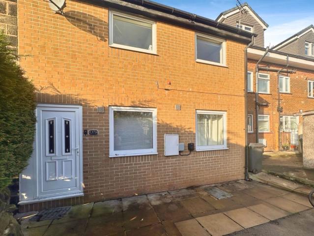 Apartment at Stanhope Drive, Leeds