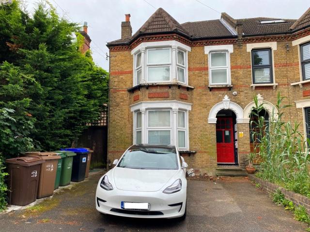 Apartment at Stanley Gardens, Greater London