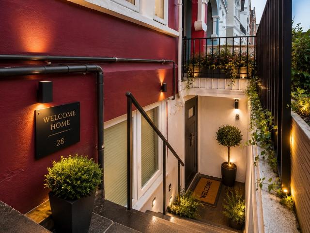 Apartment at Stanthorpe Road, Greater London