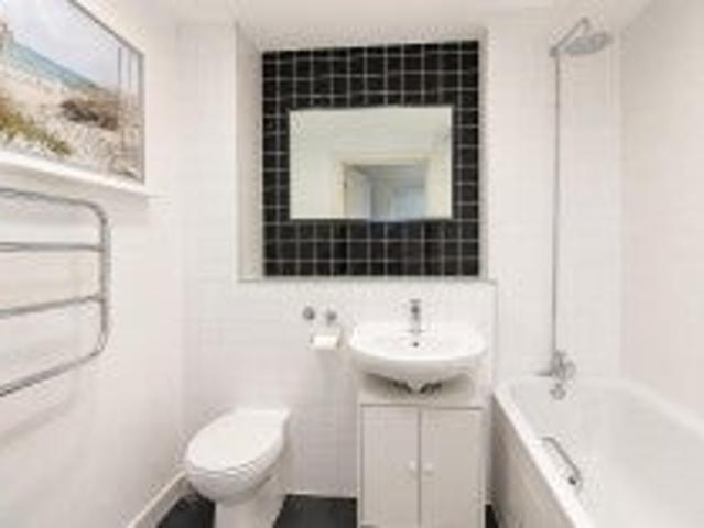Apartment at Station Avenue, Southend on Sea