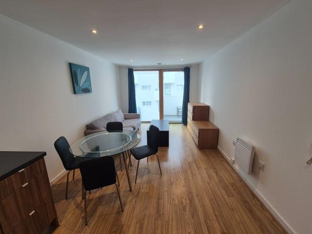 Apartment at Station Parade, Greater London