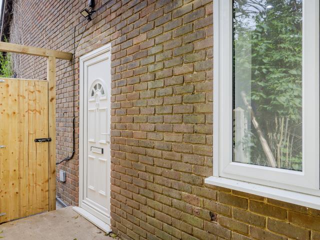 Apartment at Station Road East, Oxted