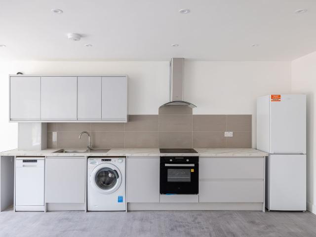 Apartment at Station Road East, Oxted