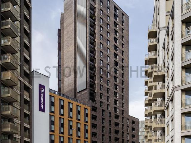 Apartment at Station Road, Greater London