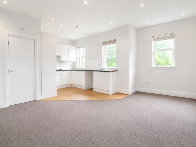 Apartment at Station Road, Greater London