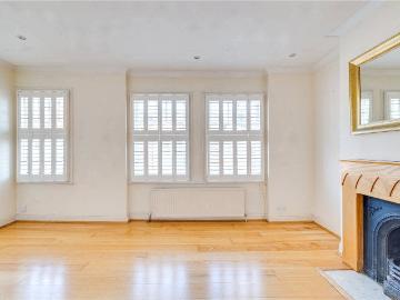 Apartment at Stephendale Road, Greater London