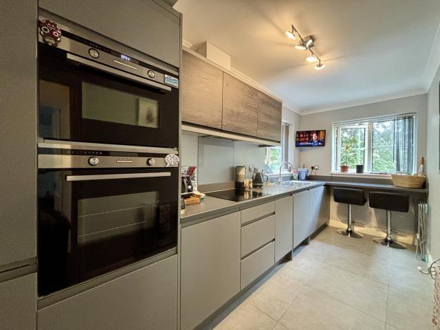 Apartment at Stevens Close, Greater London