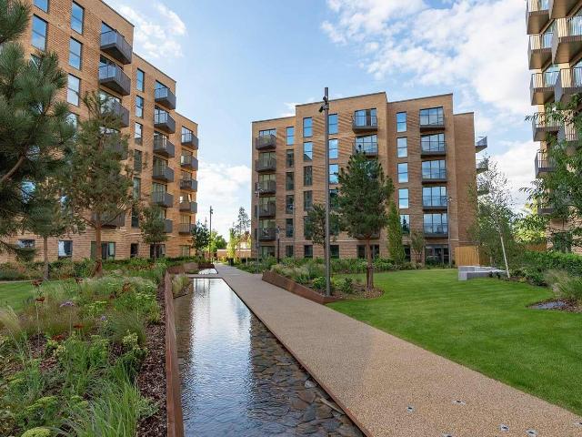 Apartment at Stoke Gardens, Slough
