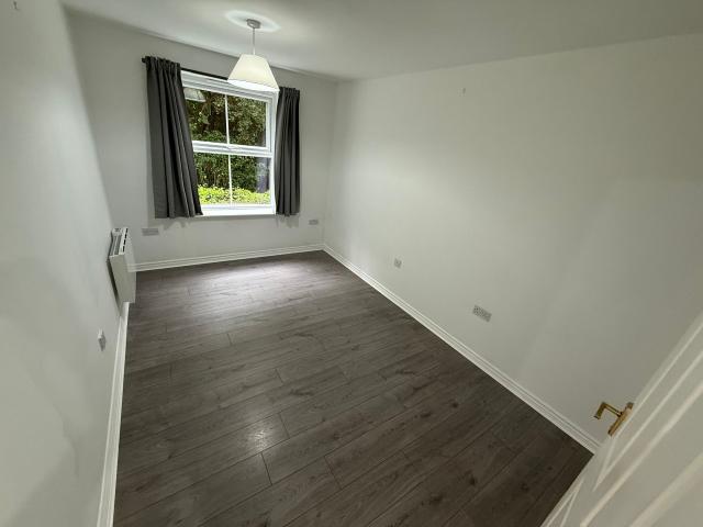 Apartment at Stonemere Drive, Radcliffe