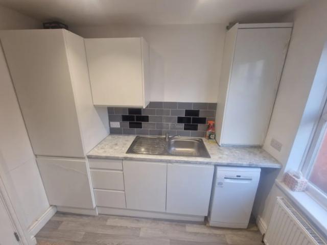 Apartment at Stoughton Drive North, Leicester