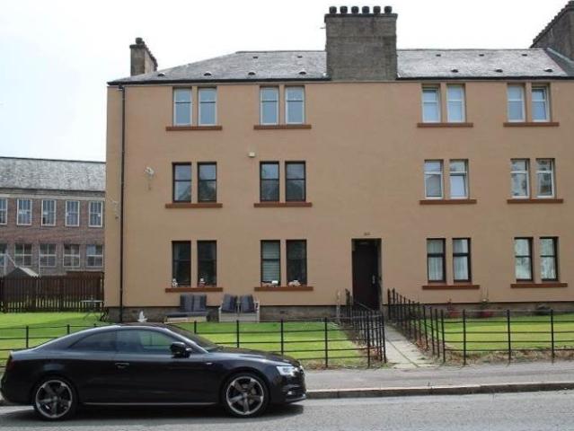 Apartment at Strathmore Avenue, Dundee