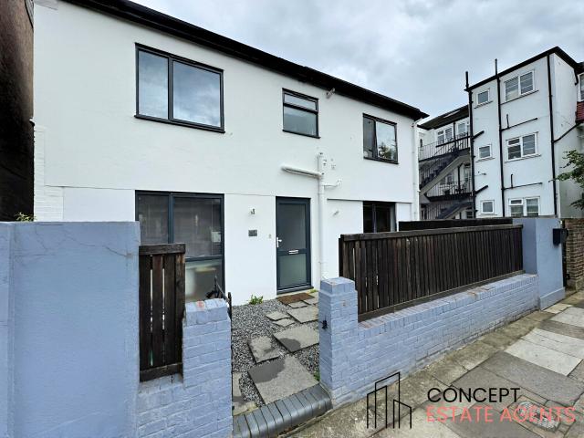Apartment at Strathmore Road, Greater London