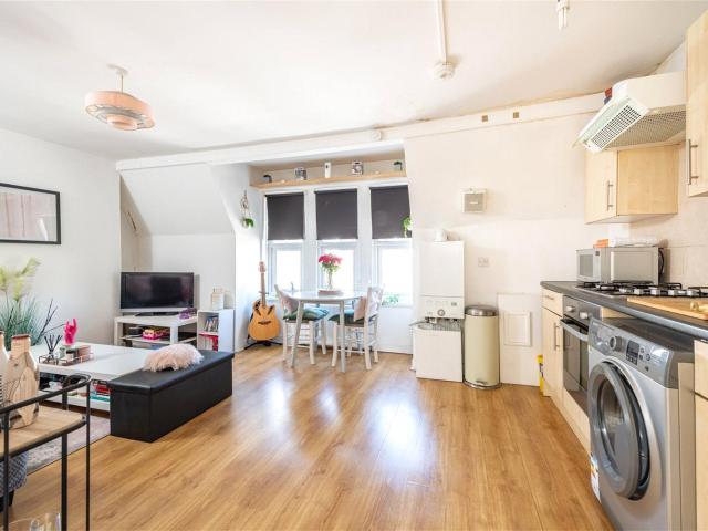 Apartment at Streatham High Road, Greater London