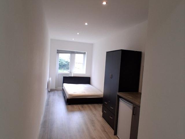 Apartment at Sutherland Road, Greater London
