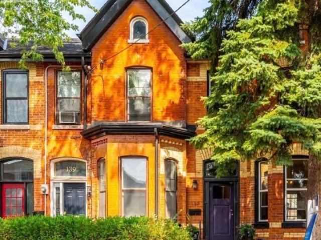apartment at SUITE A 2ND FLOOR 137 DENISON AVE AVENUE, Toronto, Ontario, M5T2N2