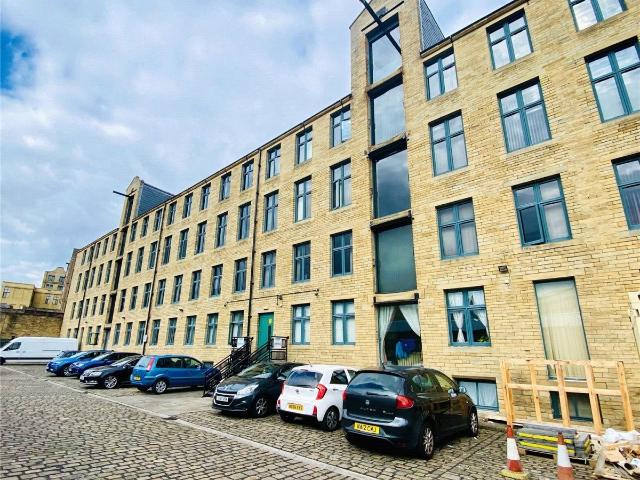 Apartment at Sunbridge Road, Bradford