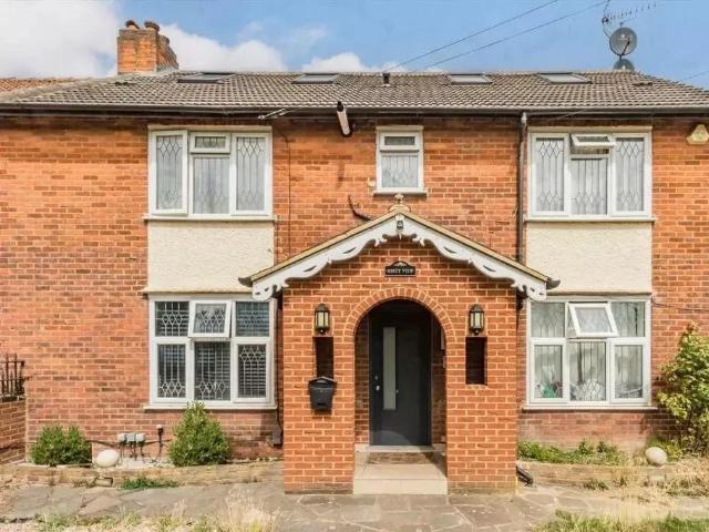 Apartment at Sunbury Way, Greater London