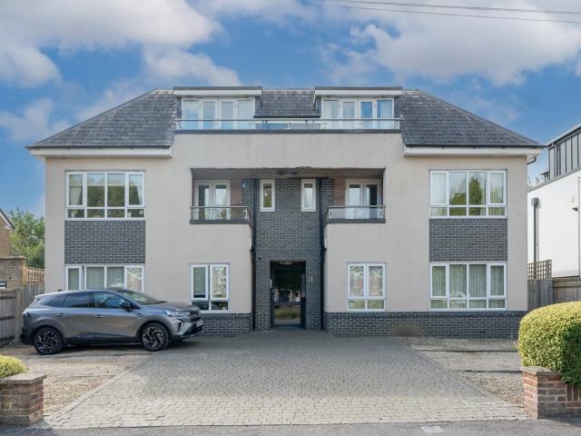 Apartment at Sunderland Avenue, Oxford