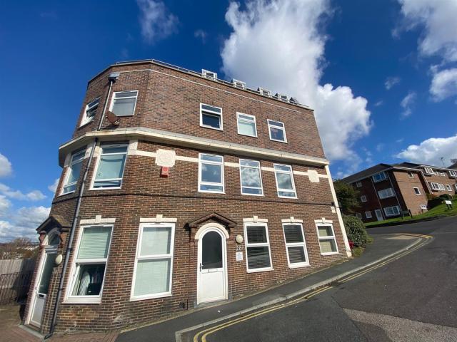 Apartment at Sussex Street, Brighton