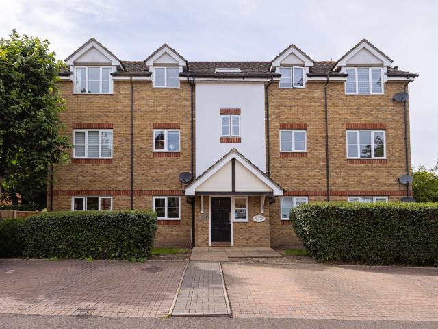 Apartment at Swift Court, Hart
