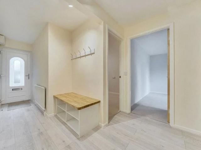 Apartment at Sycamore Drive, West Oxfordshire