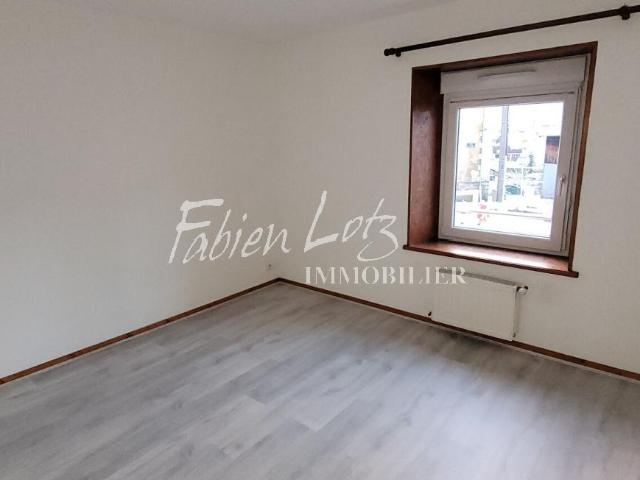 apartment at Sympathique F2 bis en RDC centre SAINT MAURICE SUR MOSELLE Le thillot