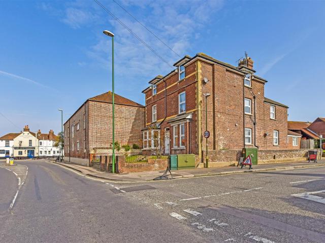 Apartment at Pound Farm Road, Chichester