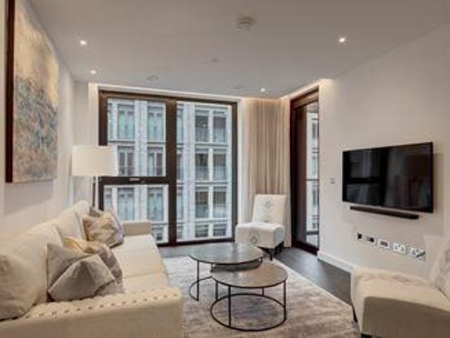 Apartment at Ponton Road, Greater London