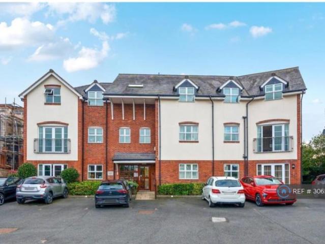 Apartment at Poplar Road, Metropolitan Borough of Solihull