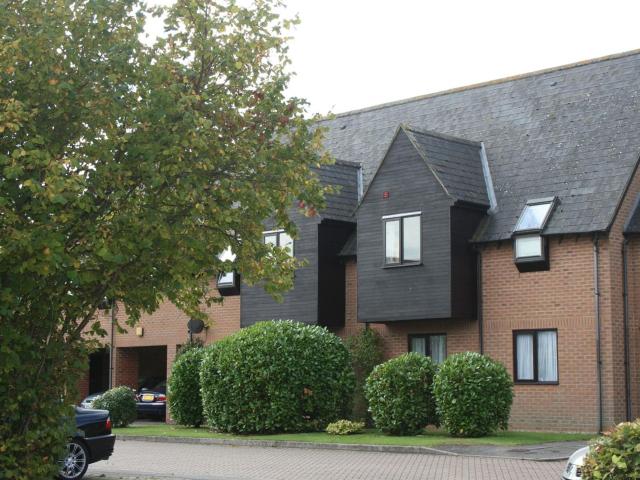 Apartment at Poplars Close, Stone