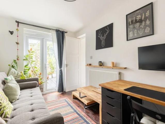 Apartment at Portland Road, Greater London