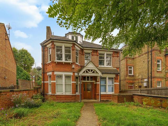 Apartment at Palace Road, Greater London