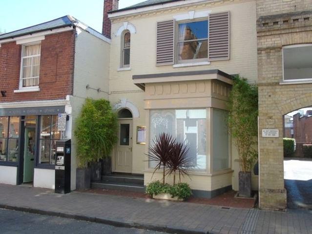 Apartment at Parchment Street, Winchester