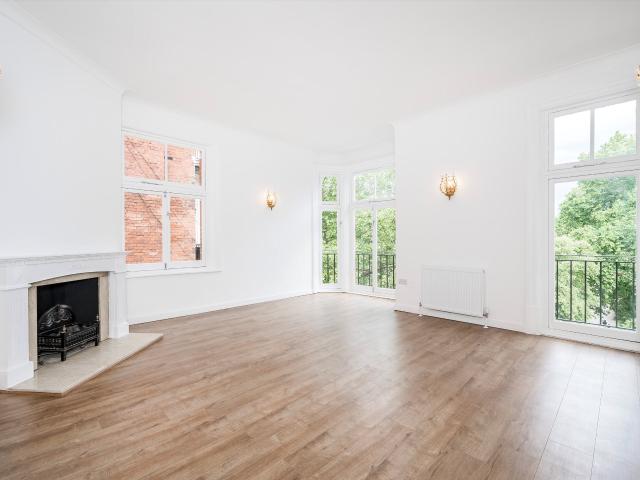 Apartment at Park Close, City of Westminster