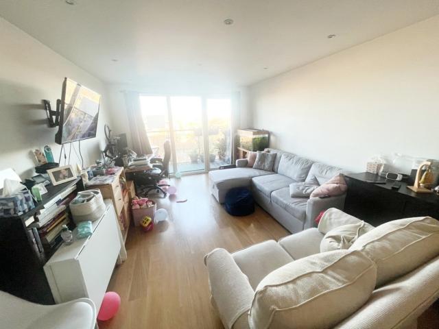 Apartment at Park Road, Slough