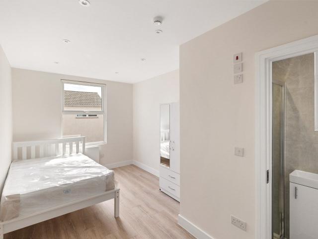 Apartment at Park Street, Luton
